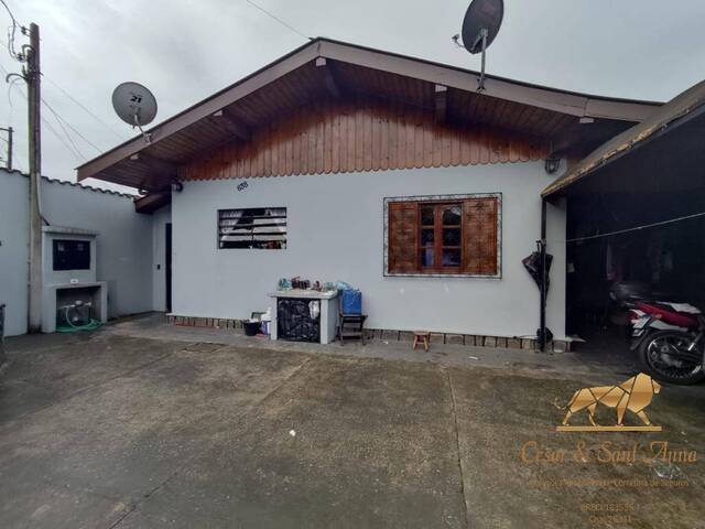 #445 - Casa para Venda em Campos do Jordão - SP