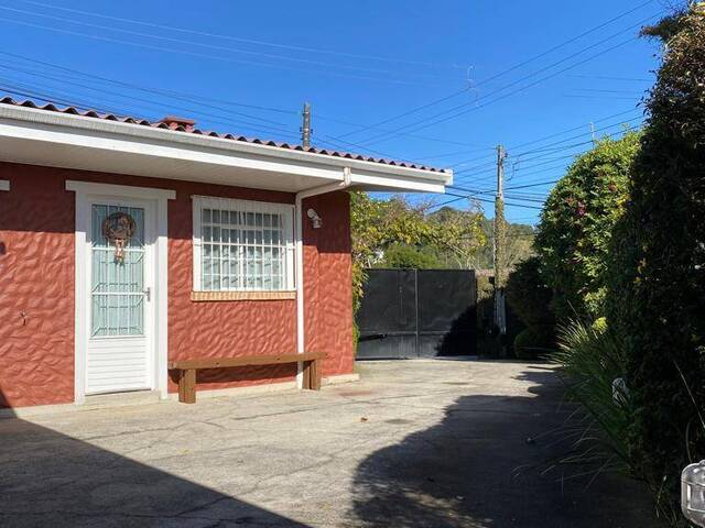 #452 - Casa para Venda em Campos do Jordão - SP