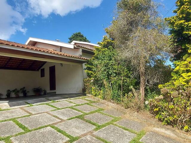 #562 - Casa para Venda em Campos do Jordão - SP