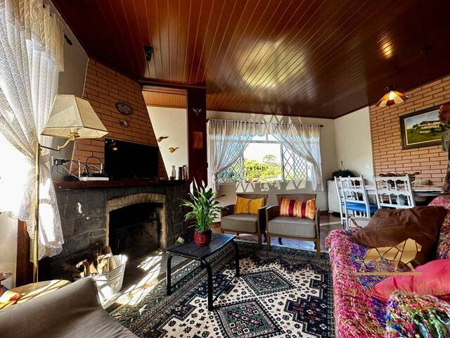 Venda em Vale Encantado - Campos do Jordão