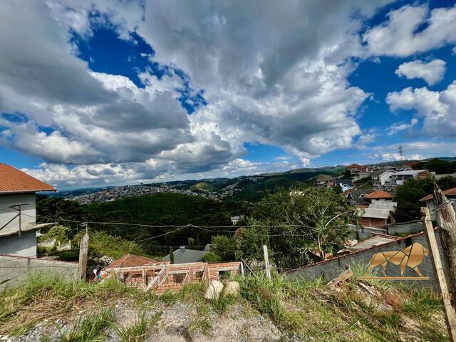 #659 - Casa para Venda em Campos do Jordão - SP