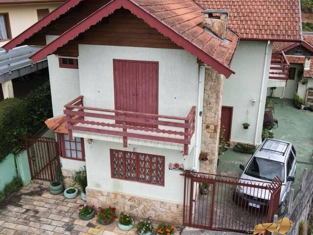 Casa para Venda em Campos do Jordão - 4
