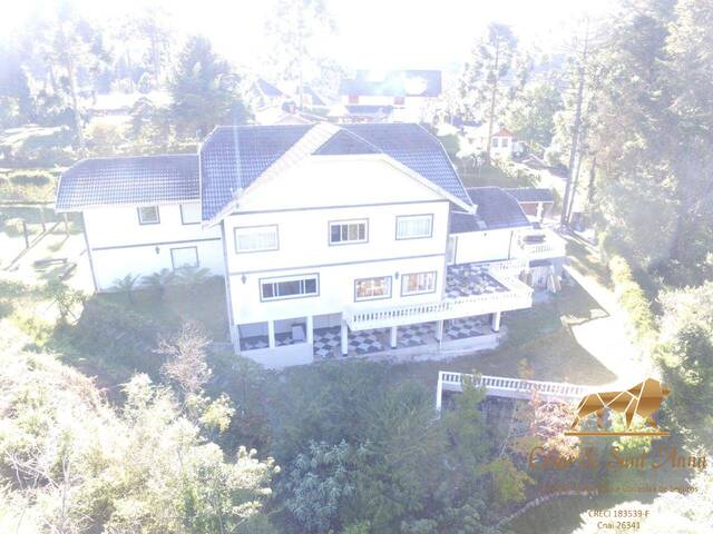 Casa para Venda em Campos do Jordão - 2