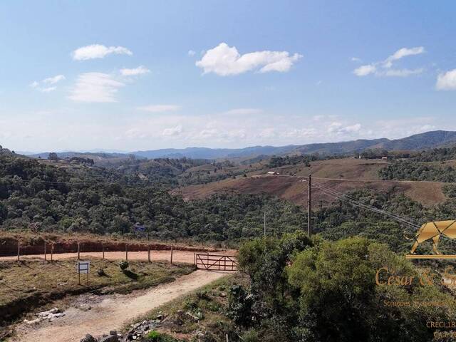 Terreno para Venda em Campos do Jordão - 4
