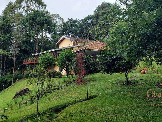 Venda em Parque da Água Santa - Campos do Jordão