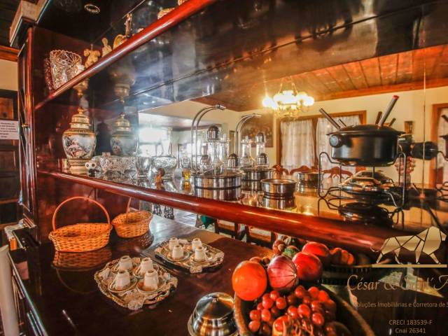 Casa para Venda em Campos do Jordão - 3