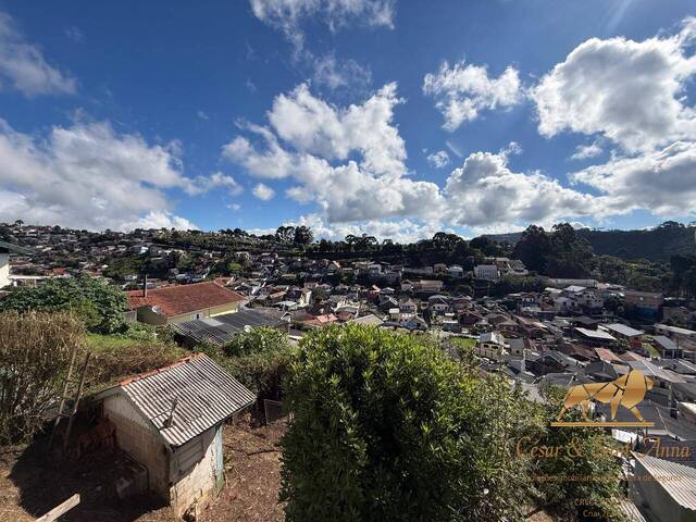 Casa para Venda em Campos do Jordão - 4