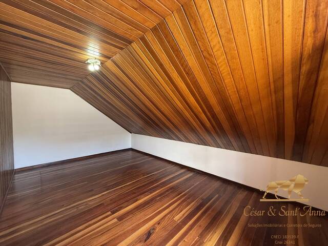 Casa para Venda em Campos do Jordão - 3