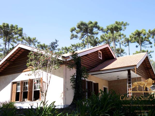 Casa para Venda em Campos do Jordão - 2