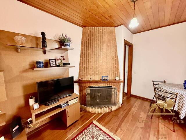 #872 - Casa para Venda em Campos do Jordão - SP - 3