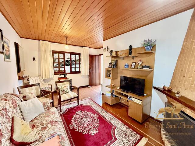 Casa para Venda em Campos do Jordão - 4