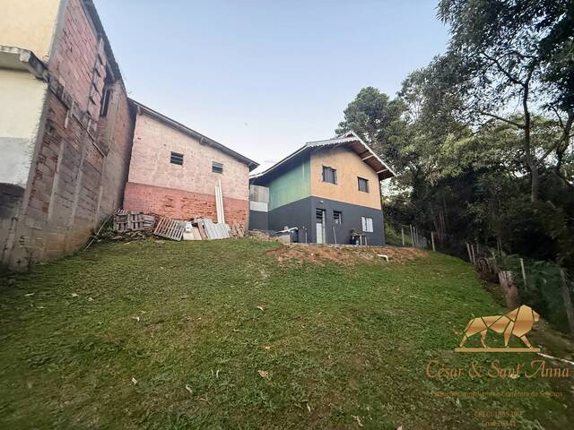 Casa para Venda em Campos do Jordão - 2