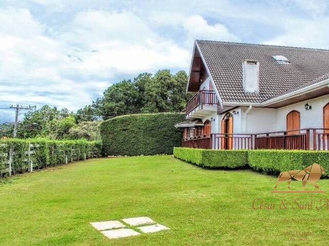 #CA0115 - Casa para Venda em Campos do Jordão - SP