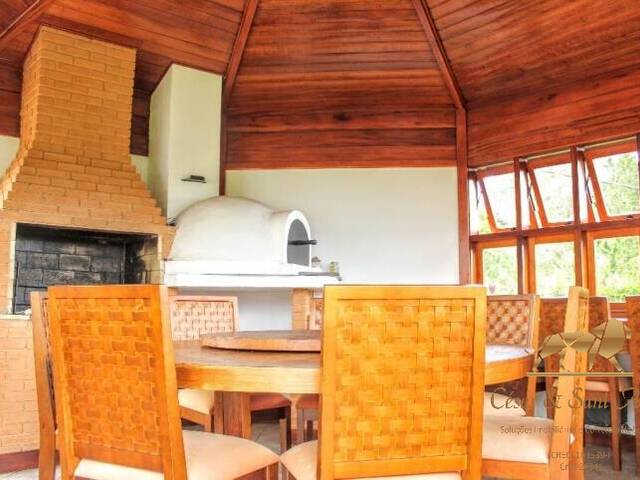 Casa para Venda em Campos do Jordão - 5